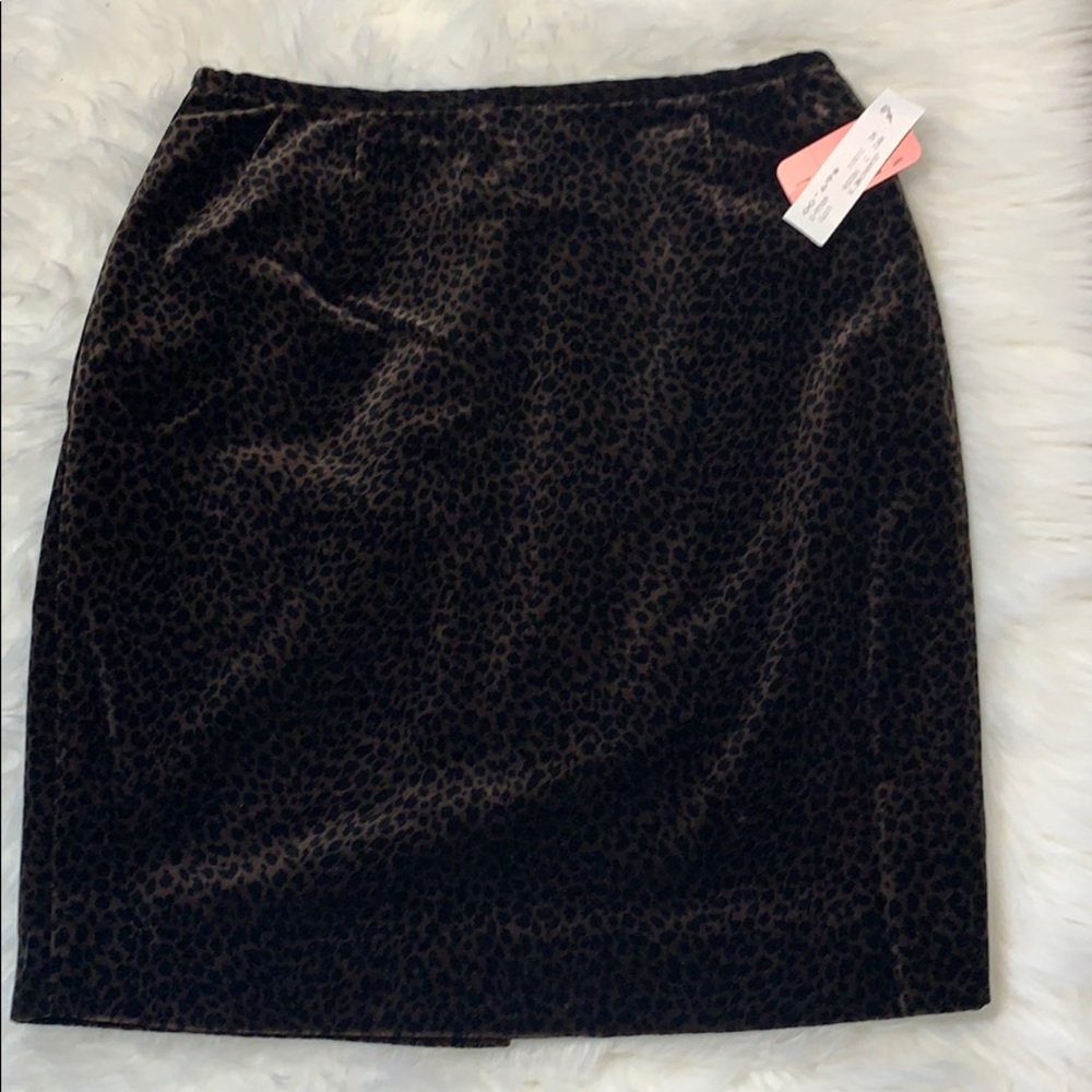 New Frontier leopard printed skirt
